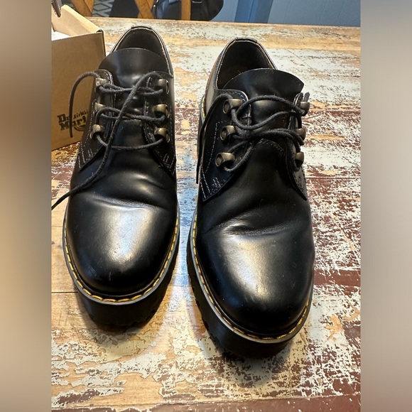 Dr. Martens Leona Lo Black vintage smooth US 9/UK 7/EU 41 EXCELLENT shape! - Picture 2 of 8